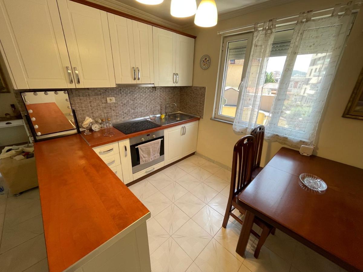 Tirana Flora Center Apartment Exterior photo