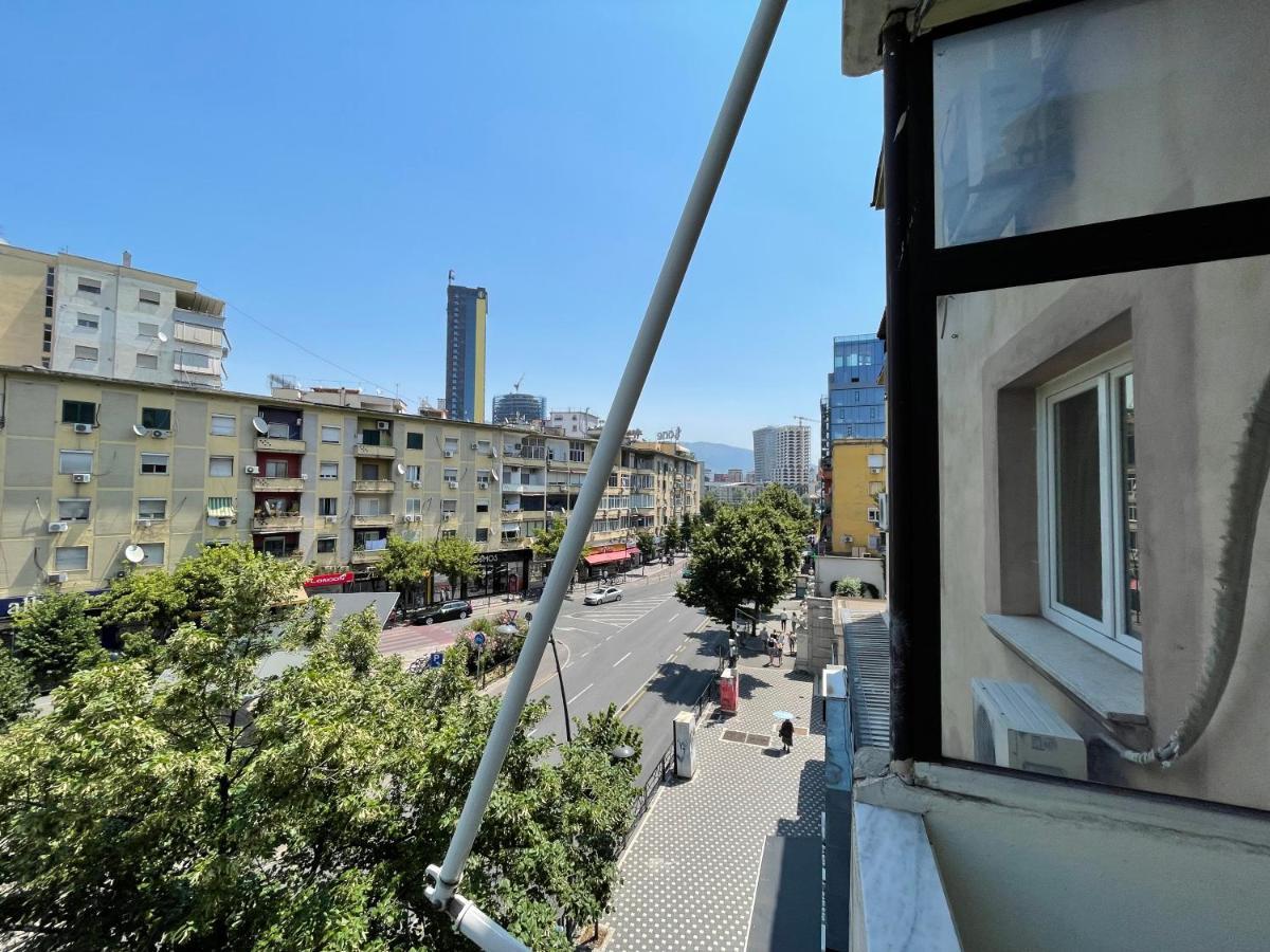 Tirana Flora Center Apartment Exterior photo