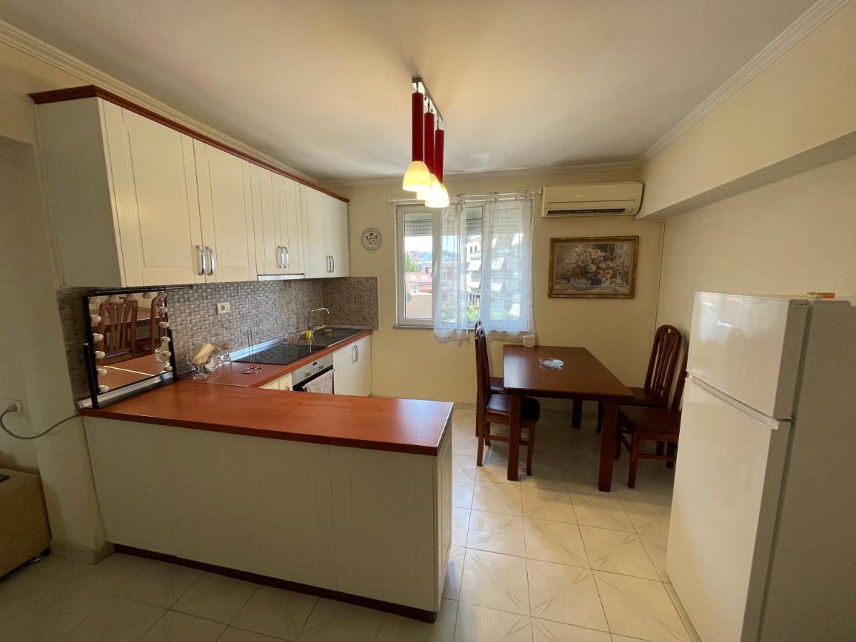 Tirana Flora Center Apartment Exterior photo